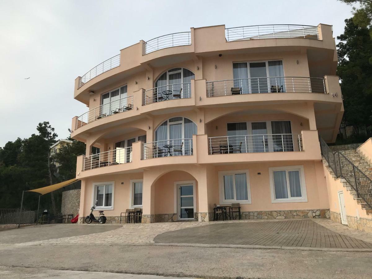 Villa Grand Бар Екстер'єр фото